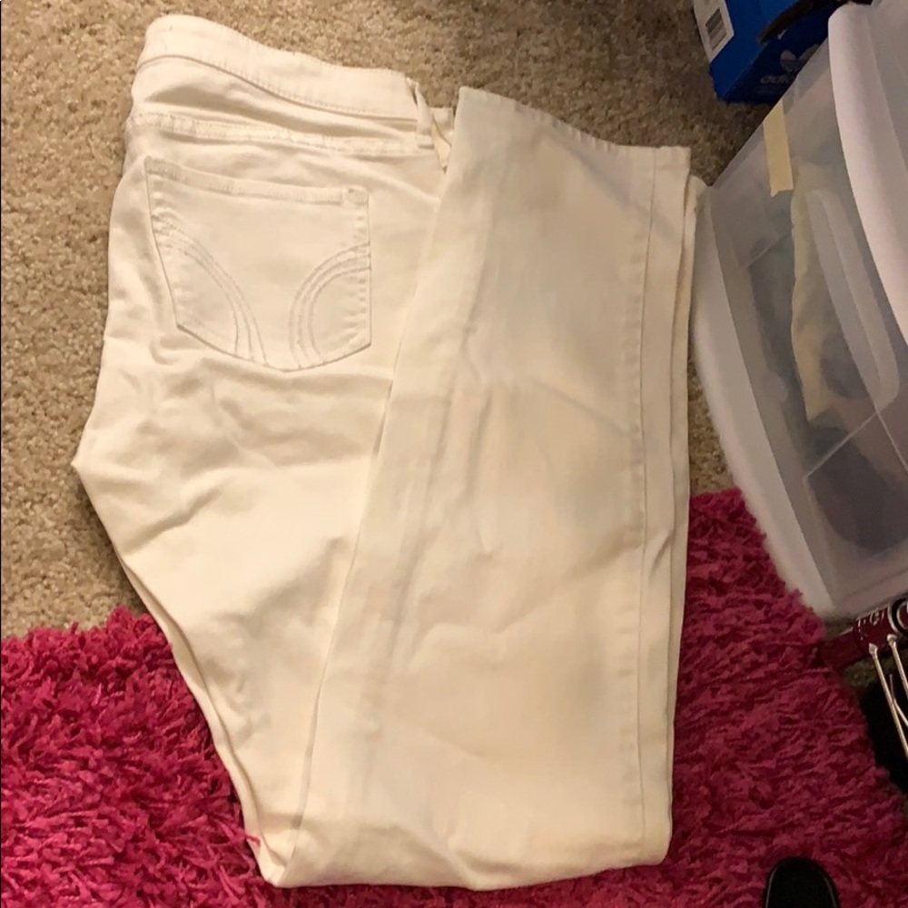 White Hollister jeans